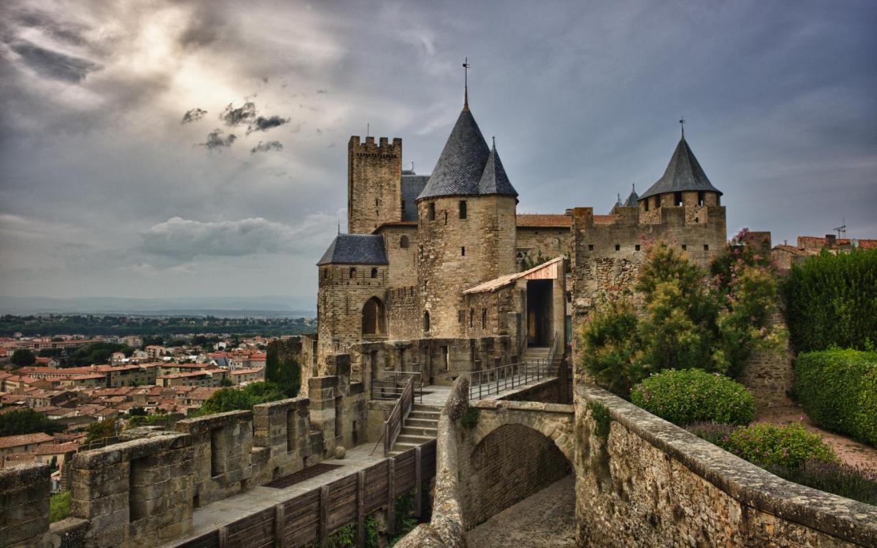 ** Au Canal Du Midi - Jaccuzzi & Luxueux Appartements ** Carcassonne Exteriör bild